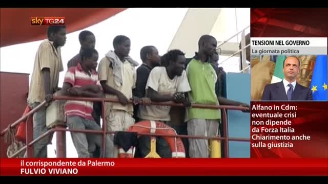 Immigrazione, 183 persone sbarcate nel porto di Palermo