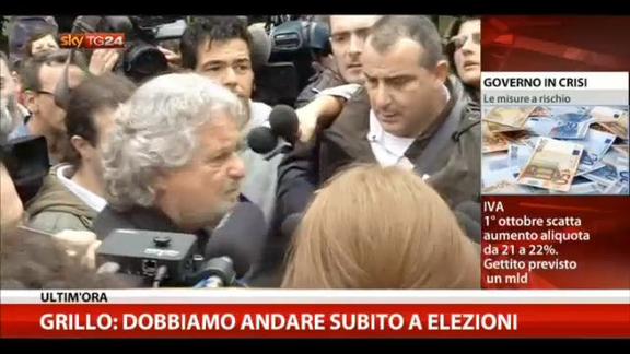 Grillo: non c'è crisi di Governo, ma del popolo italiano