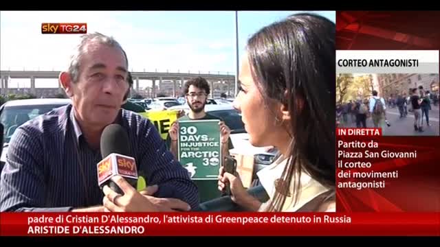 Attivista Greenpeace detenuto Russia, parla il padre