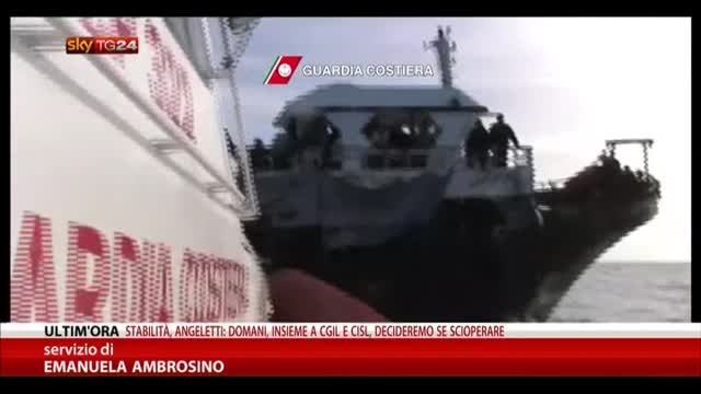 Sircusa, 254 migranti soccorsi al largo della Sicilia