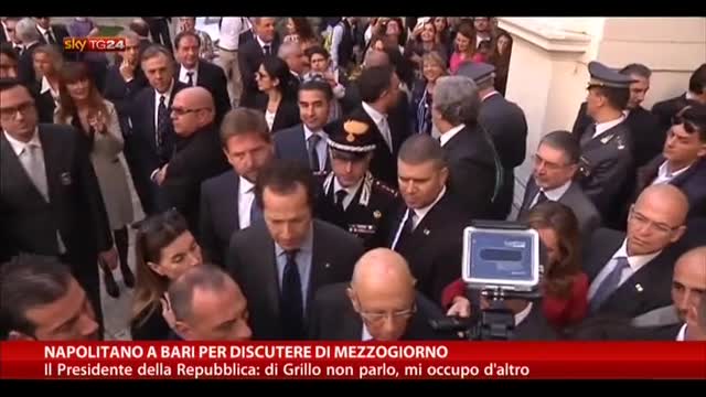 Napolitano a Bari: di Grillo non parlo, mi occupo d'altro