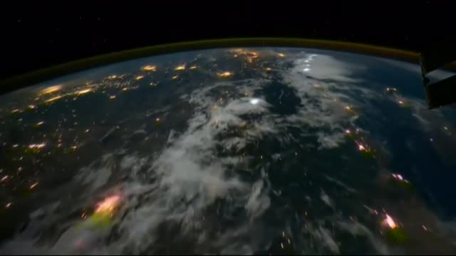 Sochi 2014, la fiaccola dei record partita verso lo spazio