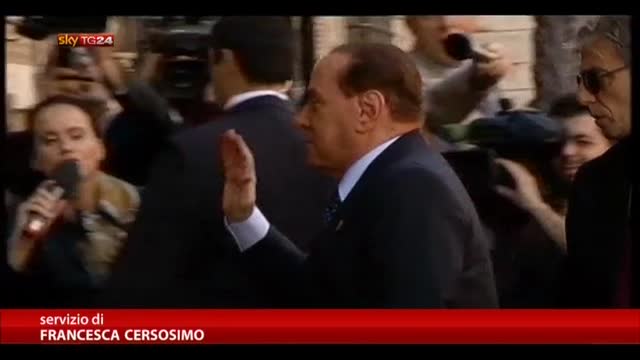 Berlusconi a dissidenti: Ricordatevi com'è andata a Fini