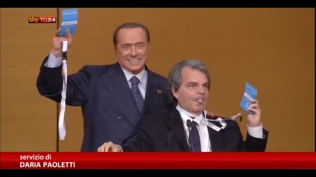 Berlusconi vuole evitare scontro con Alfaniani, base attacca