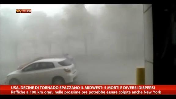 Usa, decine di tornado spazzano il Midwest: 5 morti