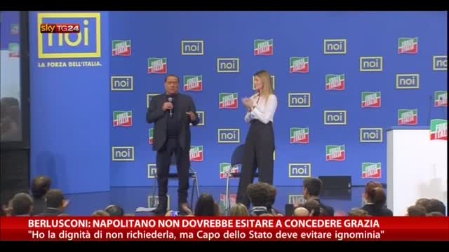 Berlusconi: Napolitano non dovrebbe esitare concedere grazia