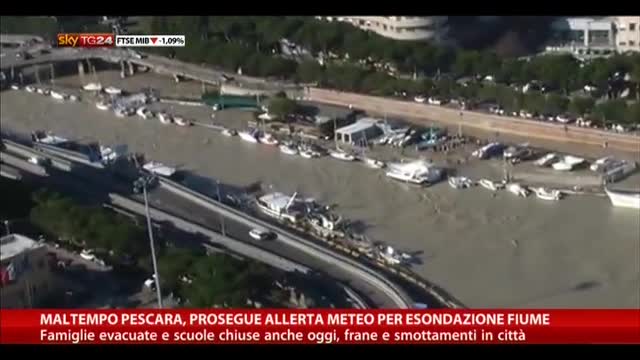 Maltempo Pescara, prosegue allerta e resta dramma sfollalti