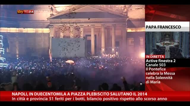 Napoli, in 200mila a Piazza Plebiscito salutano il 2014