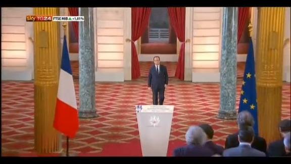 Scandalo Hollande, Gayet pronta a querelare Closer