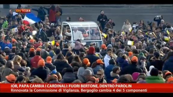 Ior, Papa cambia i cardinali: fuori Bertone, dentro Parolin