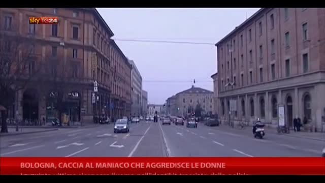 Bologna, caccia al maniaco che aggredisce le donne