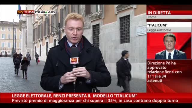 Grillo: "Da Renzi e Berlusconi un 'pregiudicatellum' "
