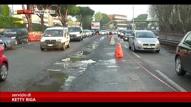 Danni stradali da buca, si può chiedere risarcimento Comune