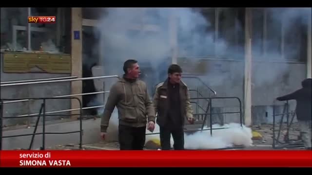 Bosnia, esplode la protesta, a fuoco i palazzi del potere