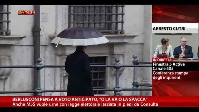 Berlusconi pensa a voto anticipato, "o la va o la spacca"