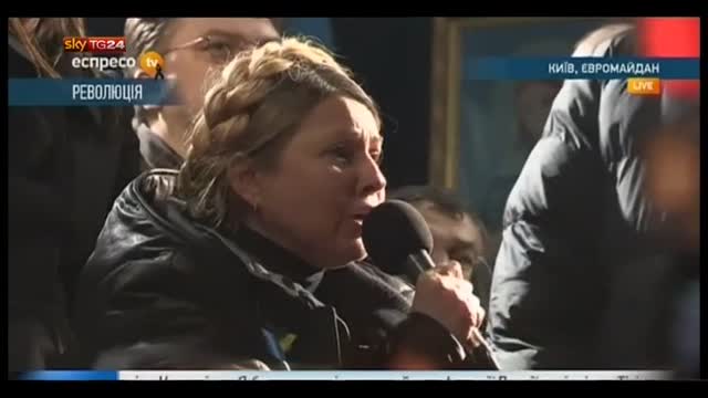 Ucraina, Timoshenko libera, Yanukovich in fuga e destituito