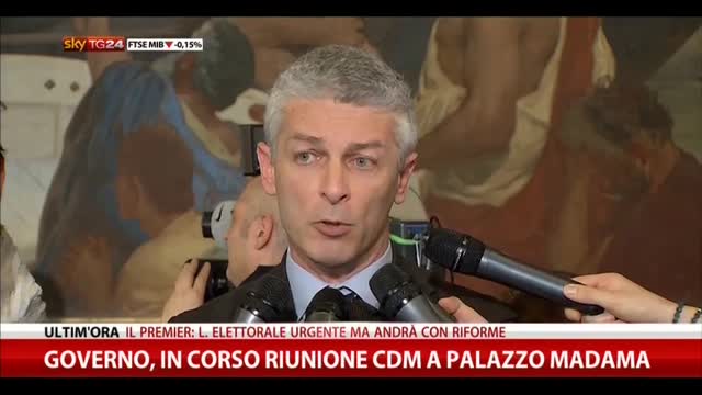 Morra: "L'idea di democrazia di Renzi è elitaria"