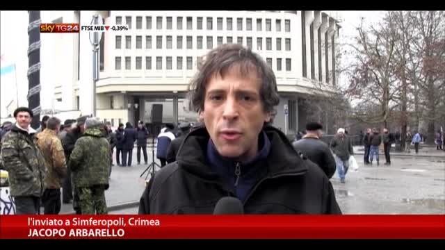 Crimea, militari russi occupano aeroporto Belbek