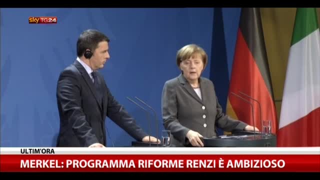 Merkel: auguriamo successo alle riforme di Renzi