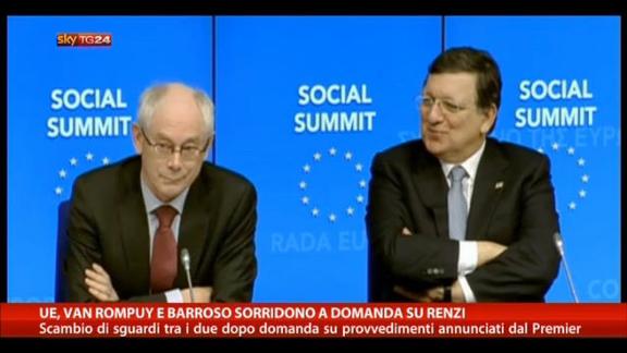 Ue, Van Rompuy e Barroso sorridono a domanda su Renzi