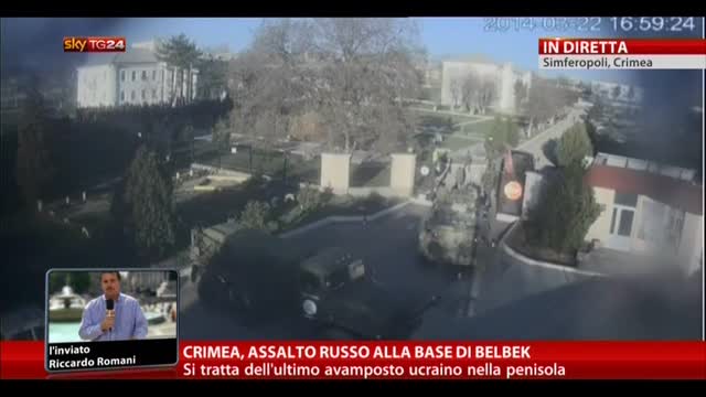 Crimea, assalto russo alla base di Belbek