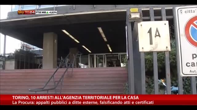 Torino, 10 arresti all'agenzia territoriale per la casa