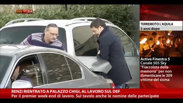 Renzi rientrato a Palazzo Chigi, al lavoro sul DEF