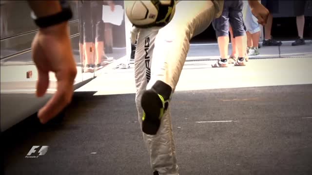 Hamilton-Rosberg, i signori della Mercedes