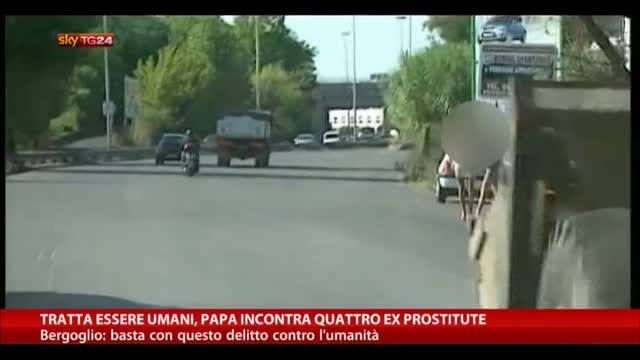 Tratta esseri umani, Papa incontra quattro ex prostitute
