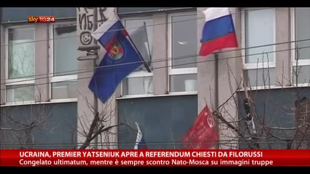 Ucraina, Yatseniuk apre a Referendum chiesto da filorussi