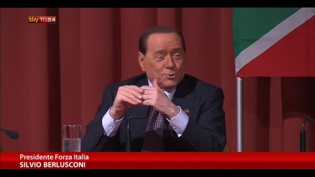Berlusconi: tedeschi negano esistenza campi concentramento