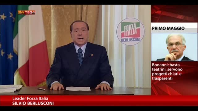 Berlusconi: "Renzi alza le tasse, noi detassiamo neoassunti"