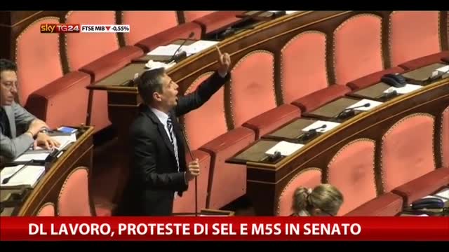 Dl lavoro, proteste di Sel e M5S in Senato