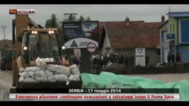 Serbia, emergenza alluvione: esonda il fiume Sava. Video