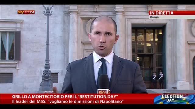 Grillo a Montecitorio per il "Restituton day"