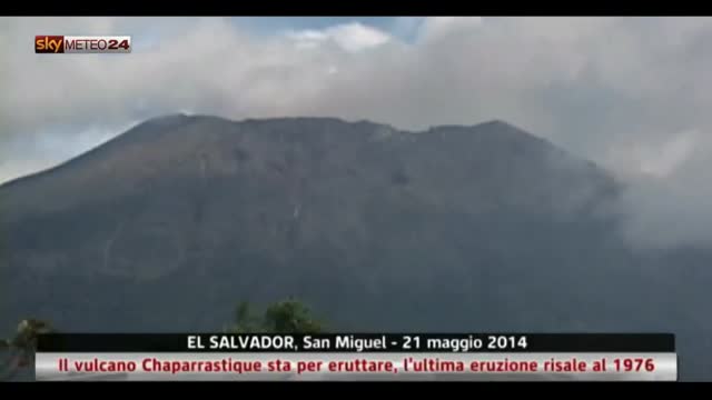 Vulcano Chaparrastique sta per eruttare, paura a San Miguel