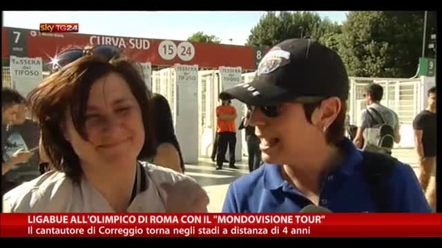 I fan di Ligabue, all'Olimpico con il "Mondovisione Tour"