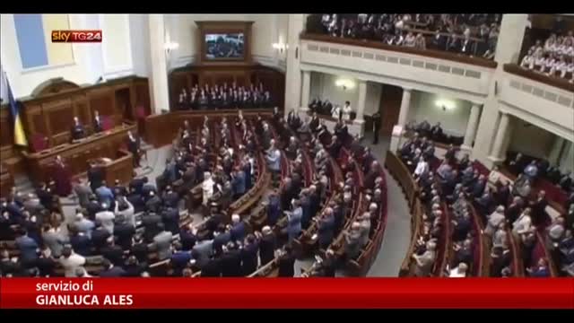 Poroshenko: "Ucraina unita, nessun compromesso"