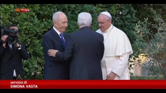Peres e Abbas lasciano Roma dopo gli incontri istituzionali