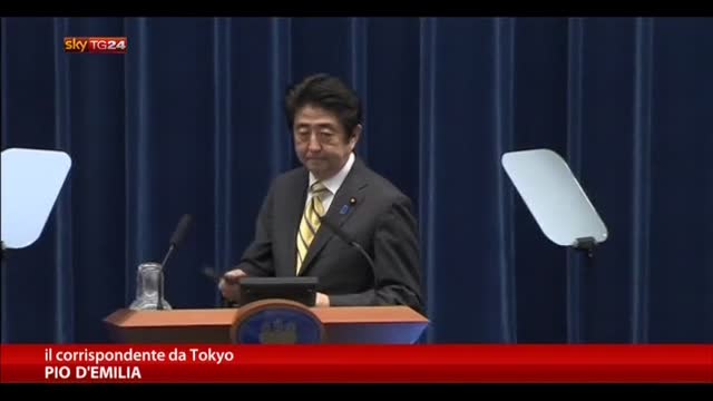 Tokyo, conferenza stampa del premier giapponese Shinzo Abe