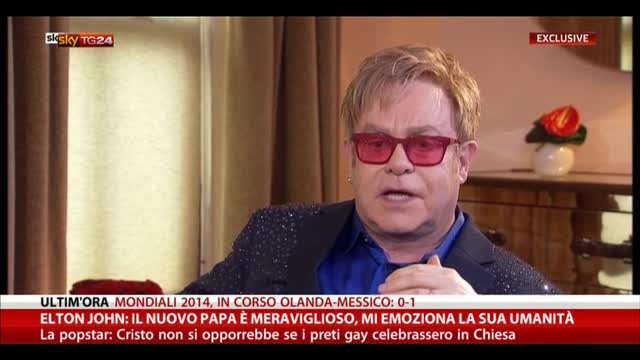 Elton John: il nuovo Papa è meraviglioso