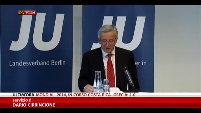 Cameron telefona a Juncker: pronto a lavorare insieme