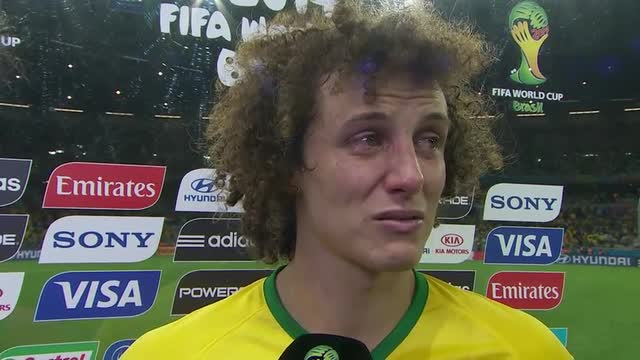 Mineirazo, David Luiz in lacrime: "Chiedo scusa al Brasile"