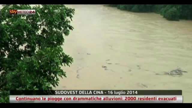 Cina, continuano le piogge con drammatiche alluvioni