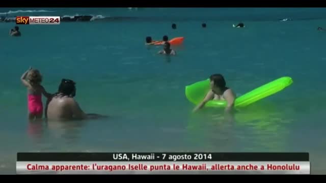 Hawaii: allerta anche a Honolulu per l'uragano Iselle. Video