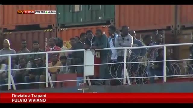 Sbarcati 199 migranti soccorsi della Guardia Costiera