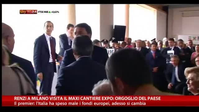 Renzi a Milano visita il cantiere Expo: orgoglioso del paese