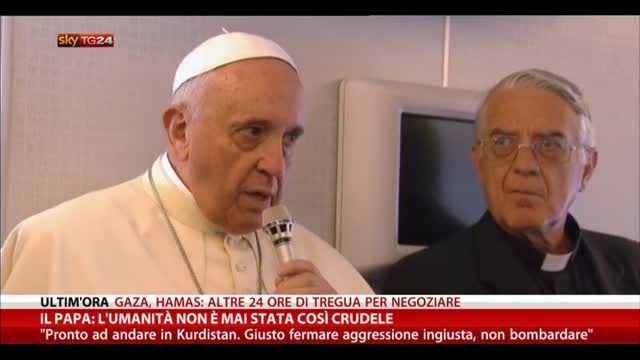 Il Papa: l'umanità non è mai stata così crudele