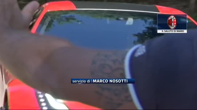 Il saluto di Mario al Milan, Balotelli va al Liverpool