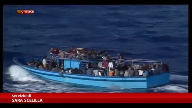 Libia, affonda barcone al largo di Tripoli: 170 dispersi